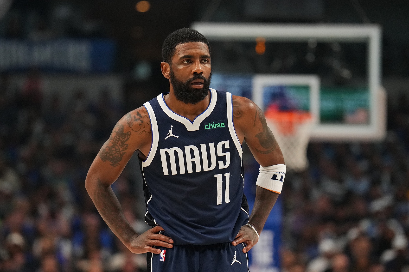 迷对比赛的 迷对比赛的